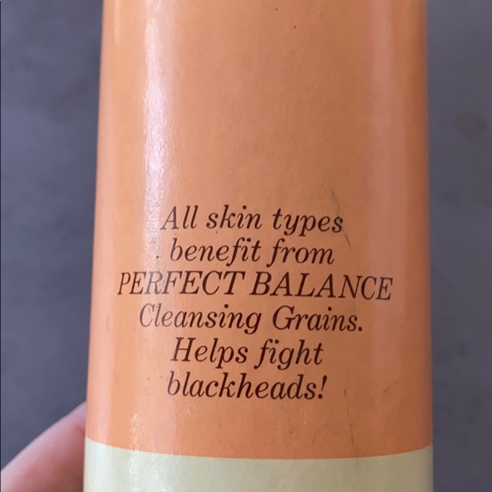Avon Vintage Perfect Balance Cleansing Grains - Picture 5 of 8
